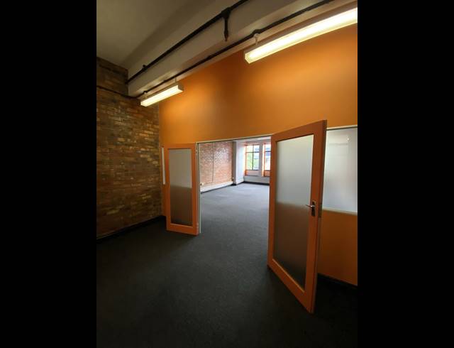 72M² OFFICE TO LET IN CAPE TOWN CITY CENTRE